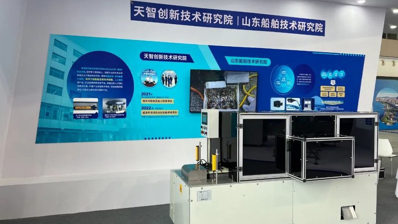 理论知识是基础，但实际操作同样重要。入门者可以通过以下途径积累经验：